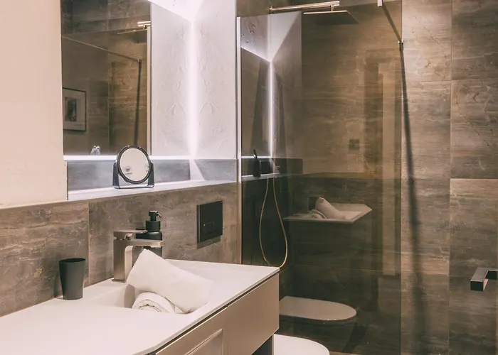 Livalpin - With Private Sauna & Whirlpool *