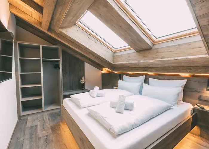 Livalpin - With Private Sauna & Whirlpool شقة *